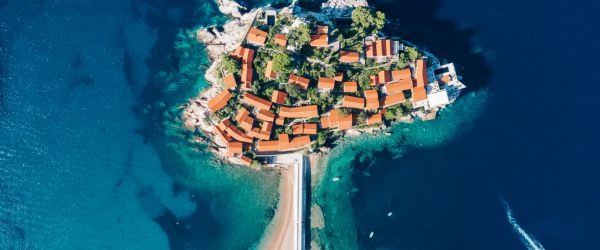 Aman Sveti Stefan Luxusresort auf historischer Fischerinsel